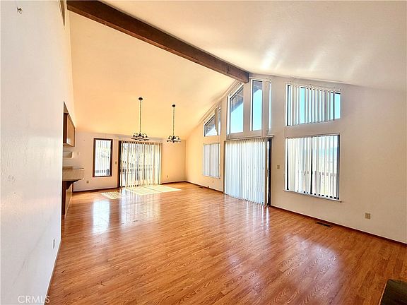 5th image of 20764 Powder Horn Rd