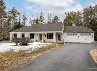 5 Rockaway Rd, Falmouth, ME 04105