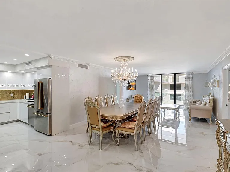 9801 Collins Ave #20T — Photo 6