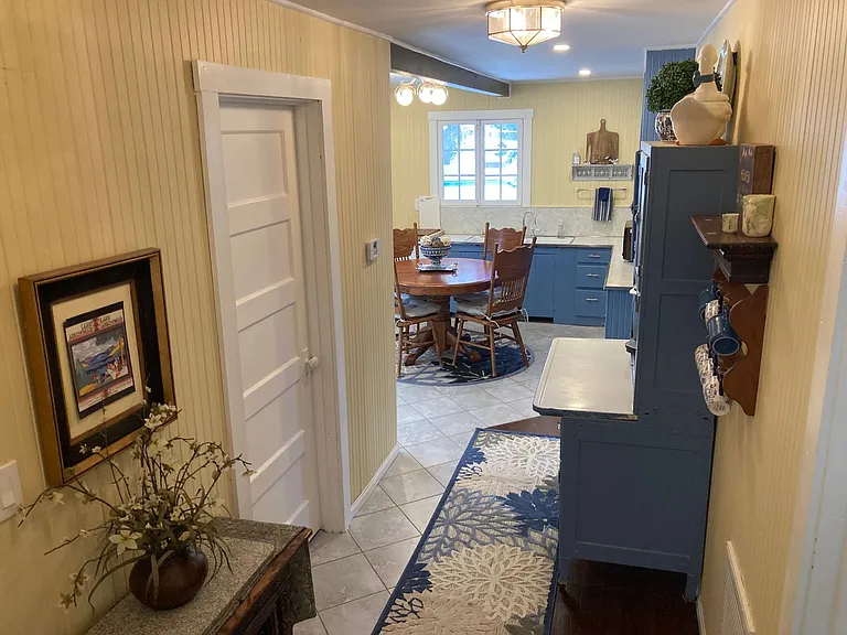 520 Millburn Rd — Photo 43