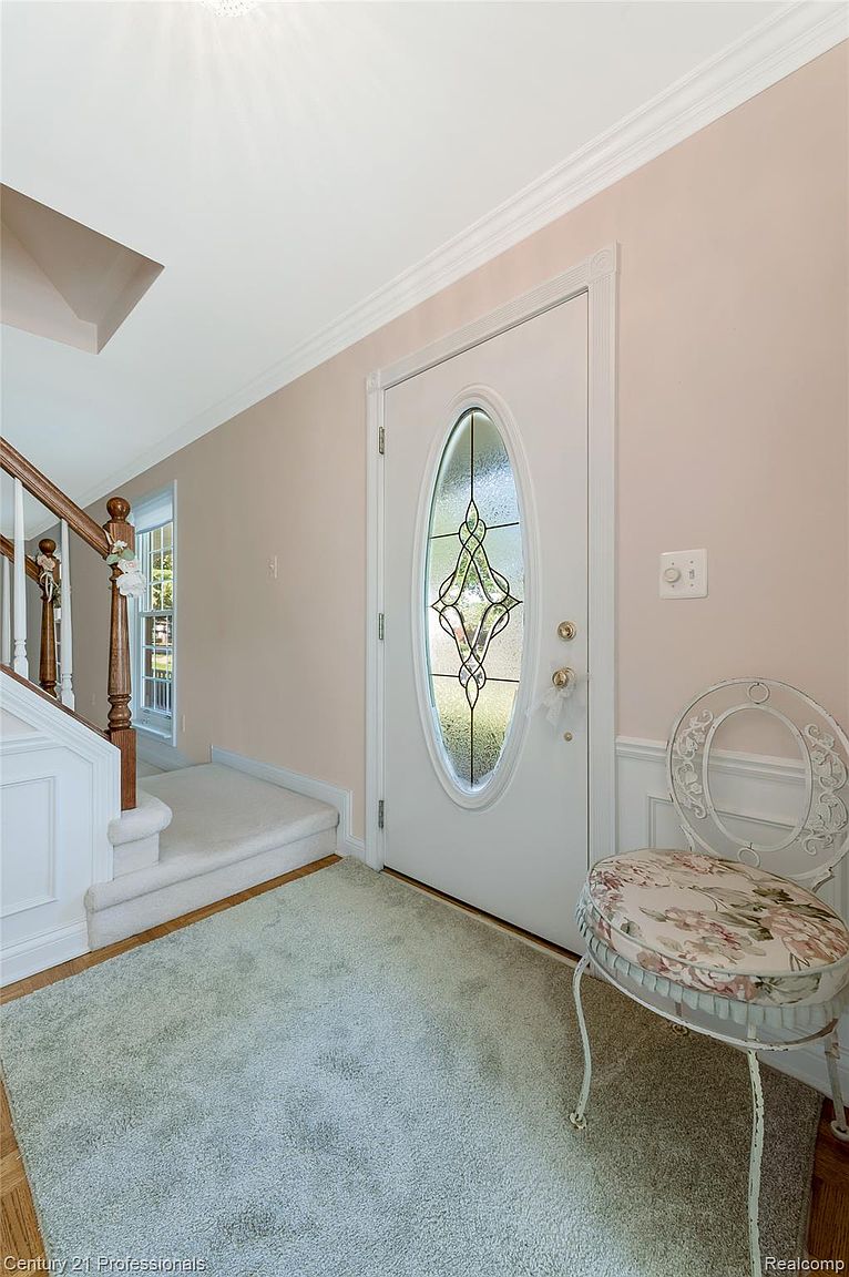 1875 Fordham Dr, photo 18