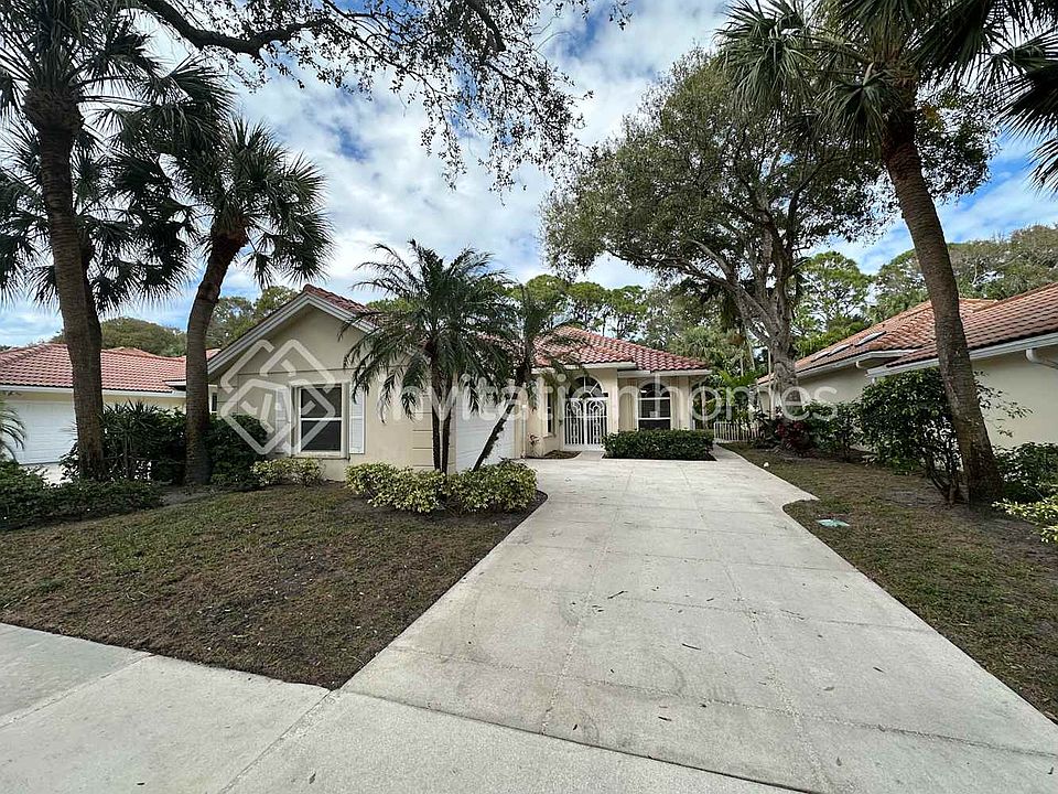 1st image of 195 E Tall Oaks Cir