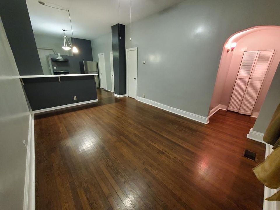 1st image of 2645 W 21st St #1