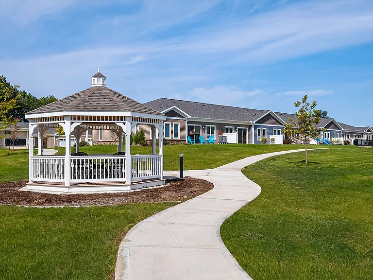 Savannah at Waterford Village — Photo 38