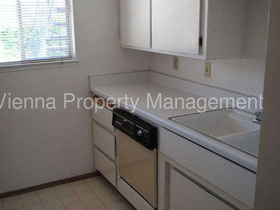 4th image of 6143 Merrywood Dr