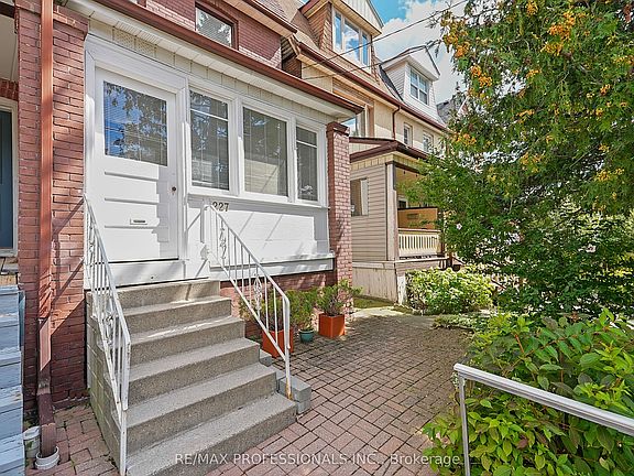 2nd image of 227 Montrose Ave