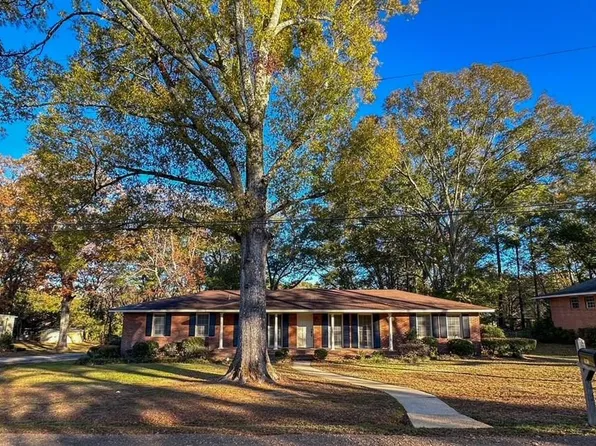 1130 High St, McComb, MS 39648