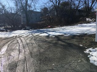 7 Pike St, Biddeford, ME 04005