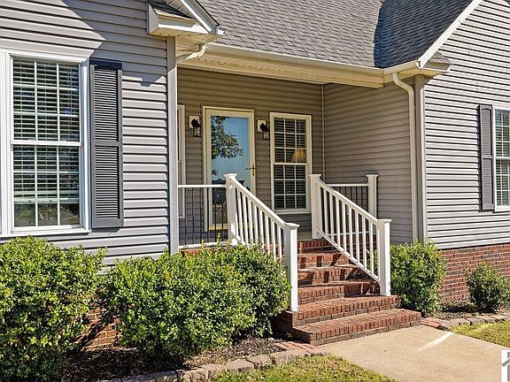 2nd image of 198 Smiths Ln