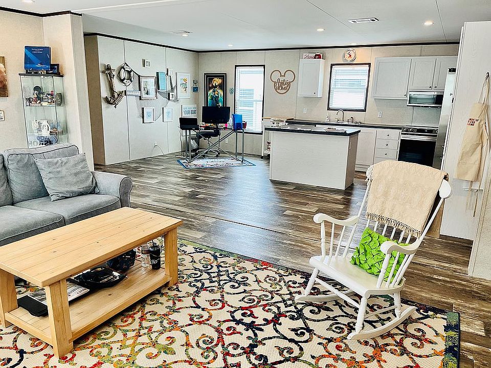 OPEN CONCEPT LR, DIN, KITCH