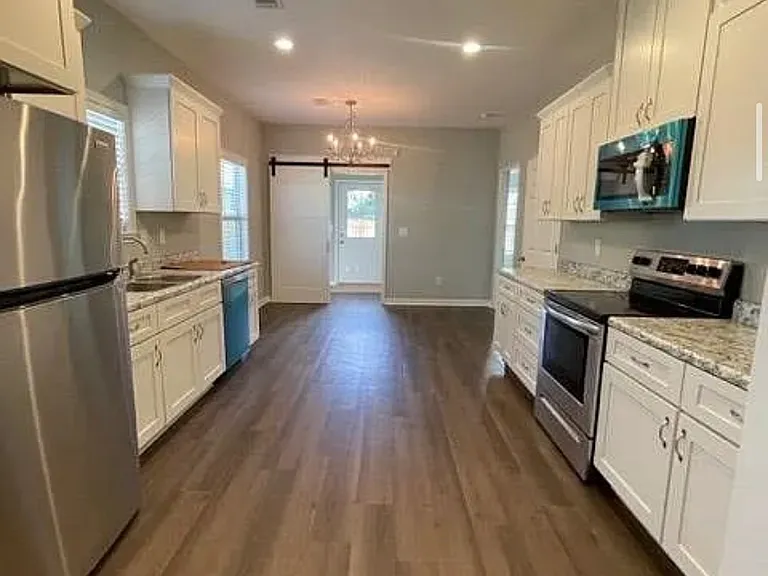 3327 Hals Way — Photo 4
