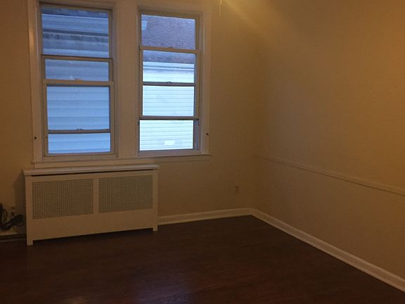 5th image of 8424 102nd St