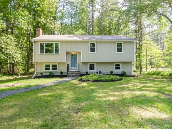 106 John Scott Blvd, Norton, MA 02766