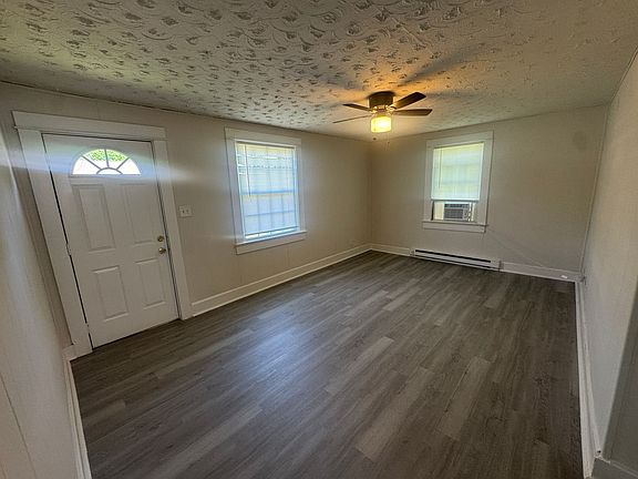 4th image of 516 Wyne Dr