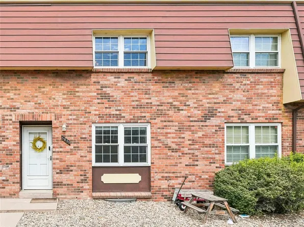 5835 S Lowell Boulevard, Littleton, CO 80123
