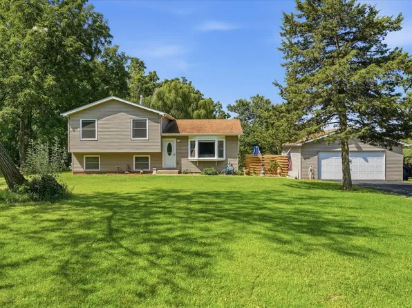 37348 N State Route 83, Lake Villa, IL 60046