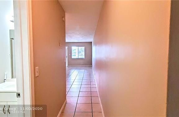5th image of 200 NE 7th Ave #4