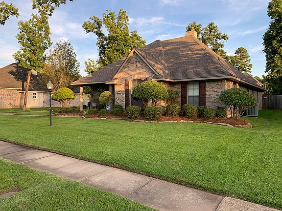 4th image of 10067 Toulouse Dr