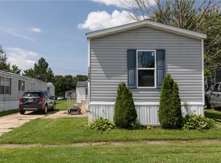 11004 Leader Rd, Chardon, OH 44024
