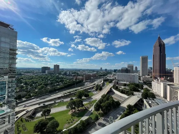 400 W Peachtree St NW Unit 2303, Atlanta, GA 30308