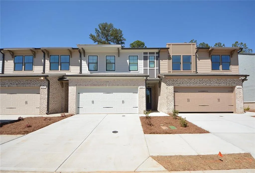 3 bed, 2.5 bath, 1962 sqft, $2,500 — Photo 1