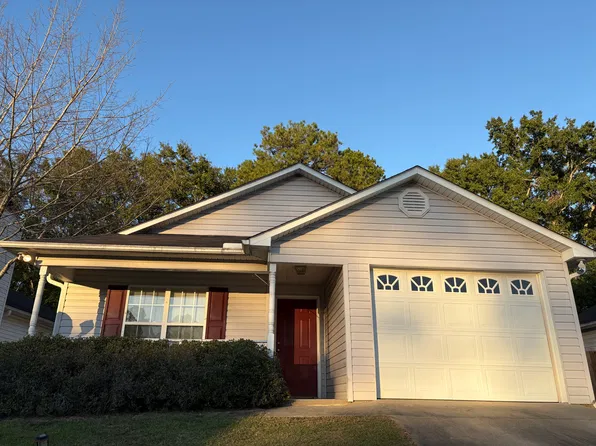 122 Easy St, Dublin, GA 31021
