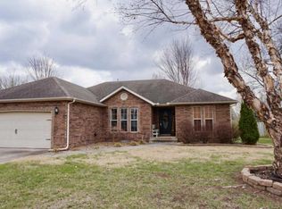 106 Briar Meadow Dr, Carl Junction, MO 64834