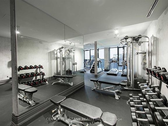 5th image of 608 Richmond St W #308