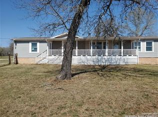 214 Ranch Country Dr, La Vernia, TX 78121
