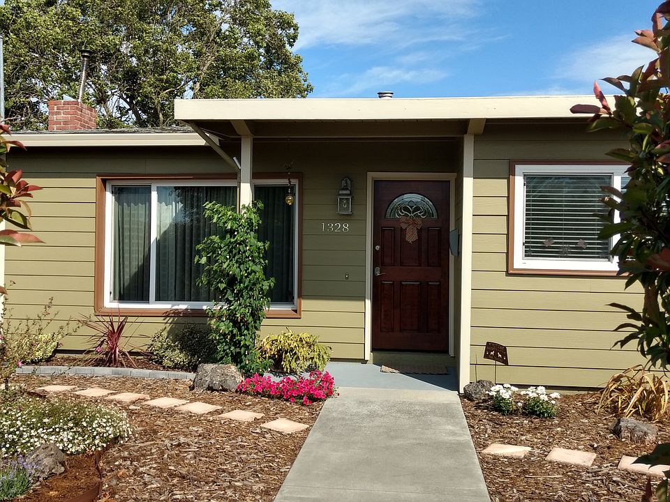 1st image of 1328 McNeil Ave