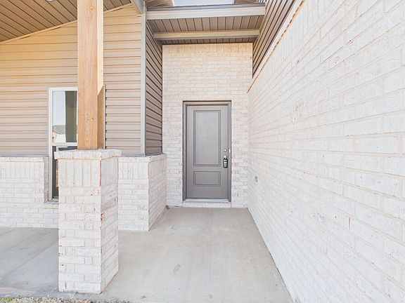 3rd image of 3007 Farmyard Dr