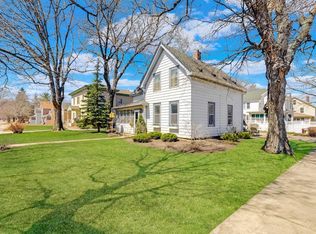 504 3rd St NW, Faribault, MN 55021