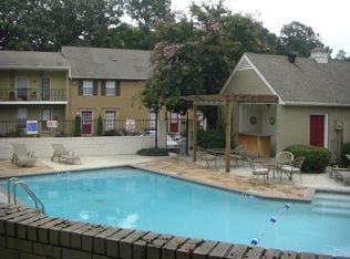 2674 Central Ter, Memphis, TN 38111