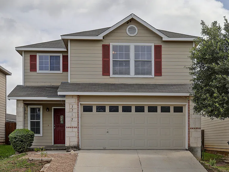 3515 Alamo Greens — Photo 3