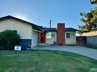 3204 Hollins St, Bakersfield, CA 93305