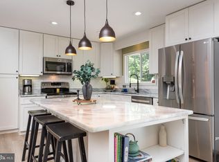 6444 Duhollow Rd, Warrenton, VA 20187