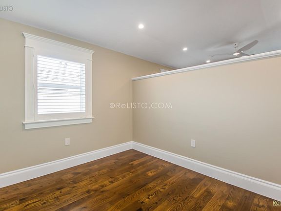 5th image of 2041 Pierce St APT 5