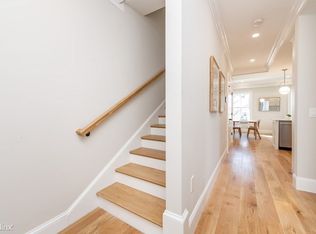 106 Forest Hills St, Jamaica Plain, MA 02130