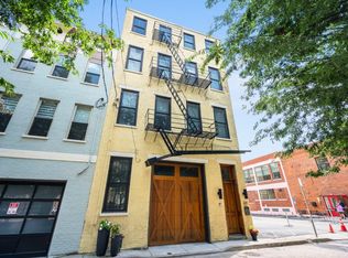 221 Kemp Aly, Cincinnati, OH 45202