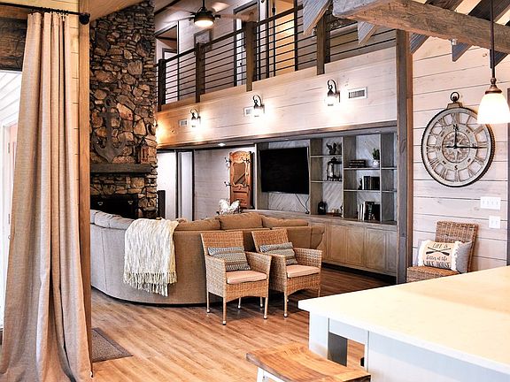 Image 3: Balcony overlooks the great room