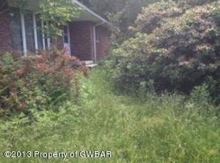 435 Mount Olivet Rd, Wyoming, PA 18644