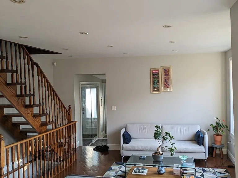 63 Stephen Dr — Photo 25