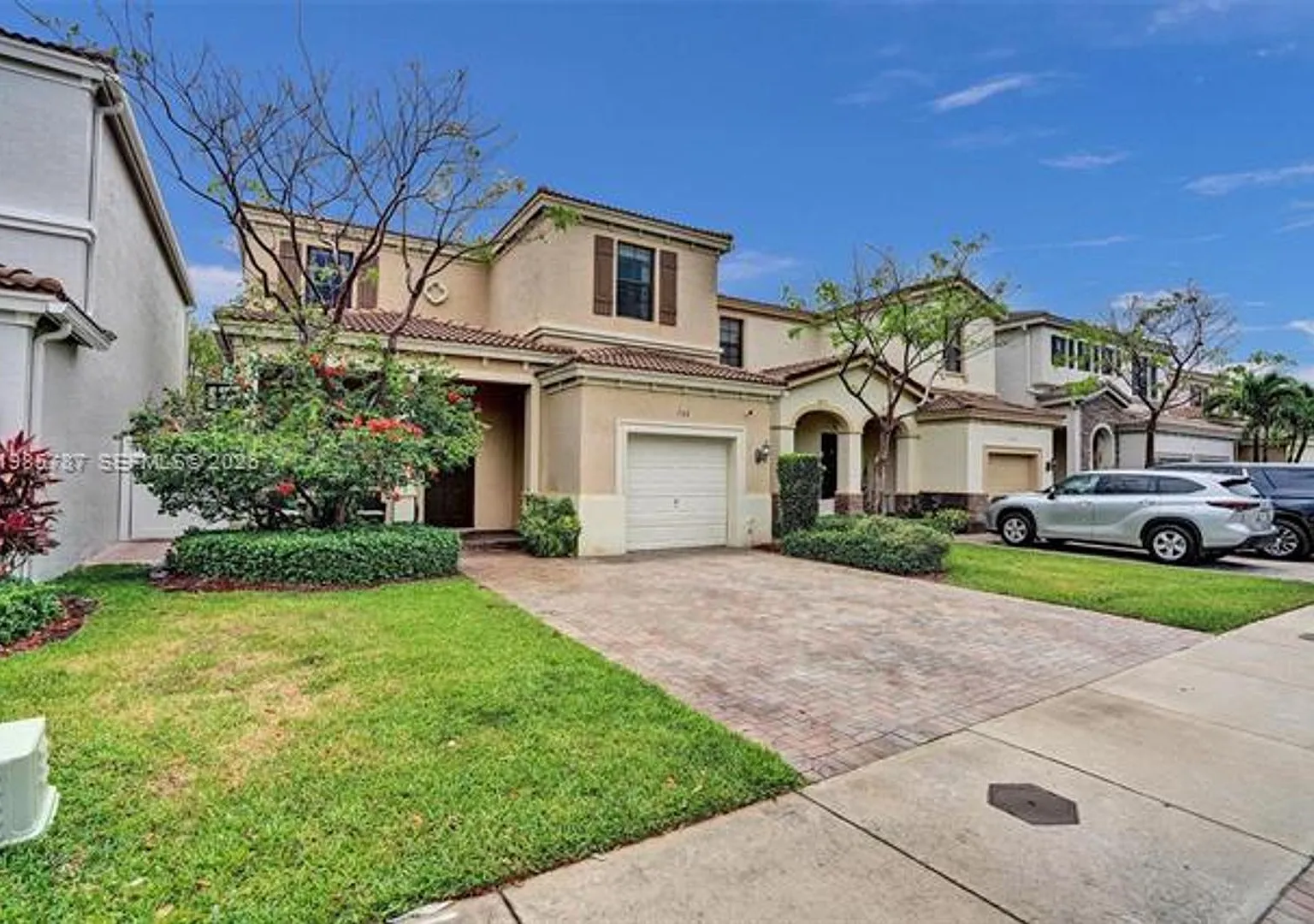 760 NE 193rd Ter # 760, Miami, FL 33179 — Photo 2