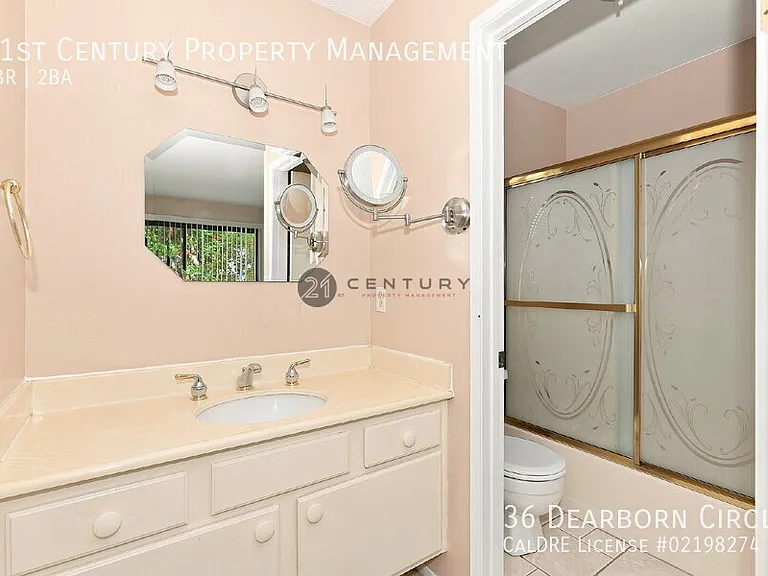 36 Dearborn Cir — Photo 13
