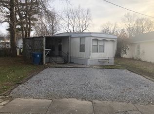 309 Washington St, Carterville, IL 62918