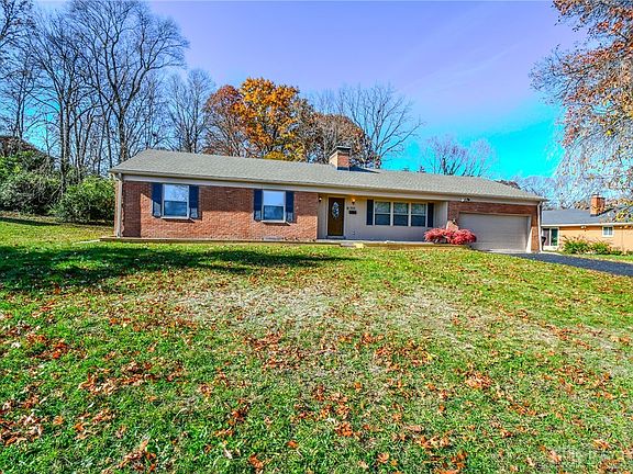 2nd image of 5641 Jeannie Ct