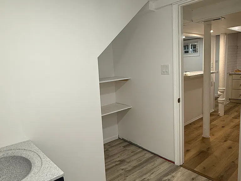 3750 N Oleander Ave — Photo 5