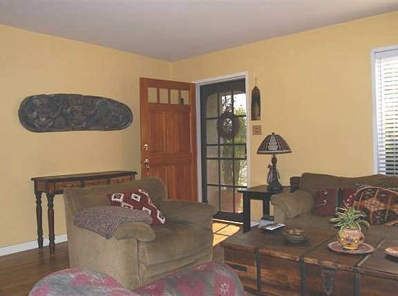 Entry to livingroom from front of home