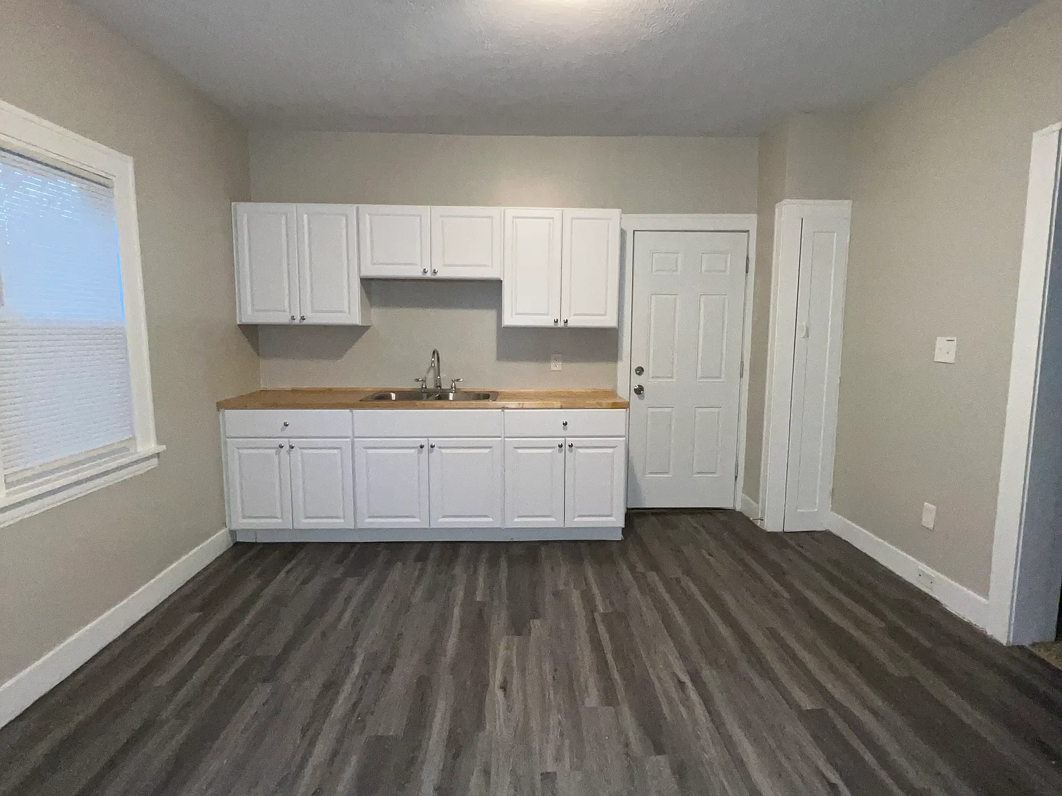 2 bed, 1124 sqft, $1,100 — Photo 2