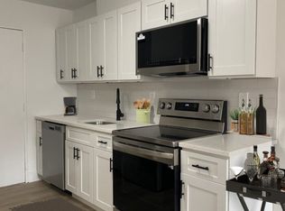 885 E Broadway APT 3, Boston, MA 02127